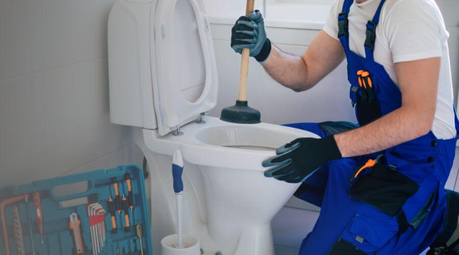 Professional expert plumbing services in Dixon, MO